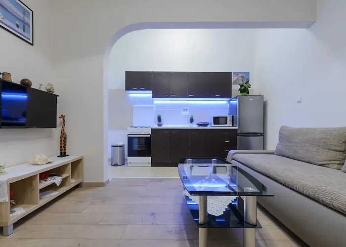 Pully دوبروفينك